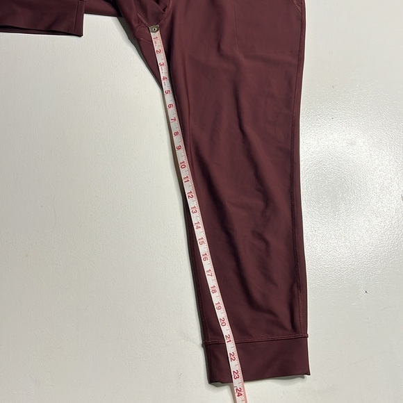 Old Navy Powersoft High Waisted Athletic Leggings size S - Picture 10 of 10